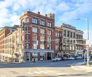 Photo 4 - Refined Lifestyle at Bangor Downtown Penthouse