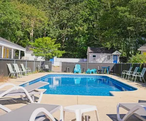 Photo 2 - Charming Cottages Near Old Orchard Beach