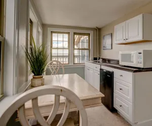 Photo 5 - Spacious King Suite w/ Deck & Ocean Views Sleeps 4