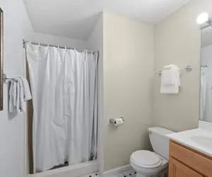 Photo 3 - Partial Ocean View Studio w/ Private Deck (308)