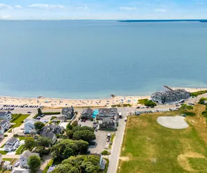 Photo 4 - Partial Ocean View Studio w/ Private Deck (308)