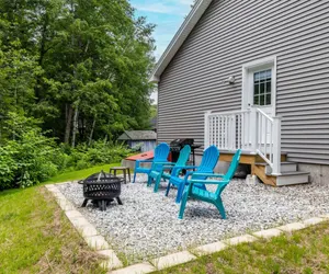 Photo 2 - Spacious 3BR/2BA Condo Close to the Ocean!