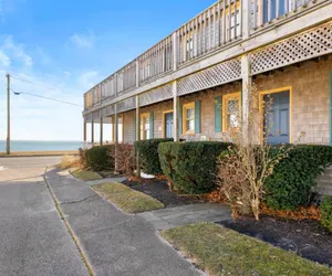 Photo 5 - First-Floor Walkout Suite with Ocean Views