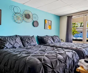 Photo 2 - Cozy Motel Room Retreat