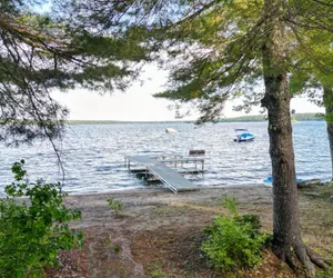 Photo 5 - Lake House Getaway with Rustic Charm - Sleeps 11