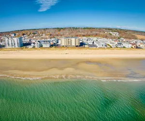 Photo 2 - Oceanfront Condo in Old Orchard Beach