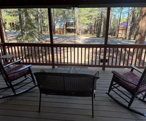 Photo 2 - Moms Lake House in Pinetop