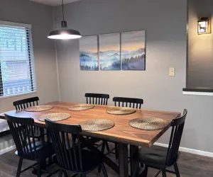 Photo 4 - Luxury Condo in the Pines
