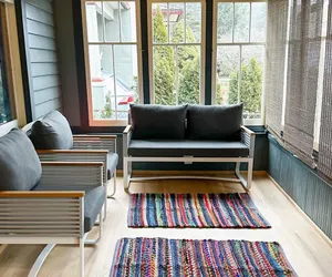 Photo 5 - Spacious Summer Home | Near Hiking & Venues