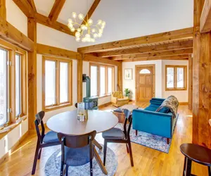 Photo 5 - Paradise on 12 Acres with A/C and Pool Nearby