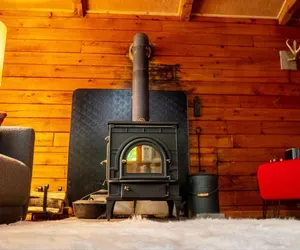 Photo 5 - Catskills Cozy Log Cabin with Wood Stove & Sauna