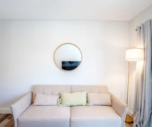 Photo 3 - 2 bed/2bath apt near beach w/pool & parking