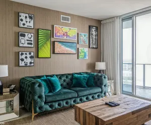 Photo 2 - Lyfe building - 2 bedroom apartment over the beach