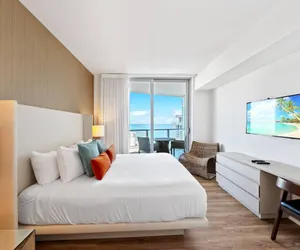 Photo 5 - 2bedroom Lyfe resort Apartment over the beach