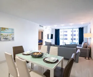 Photo 3 - Beautiful apartment by the beach | Sian Residences