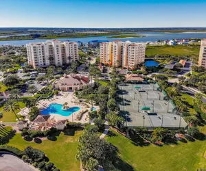 Photo 2 - New Smyrna Beachfront Modern 9th Floor Condo Pool Hot Tub