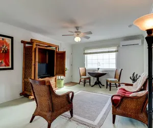 Photo 3 - Lovely 2 bedroom condo in the heart of Flagler