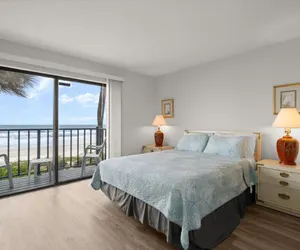 Photo 5 - Green Palms Oceanfront 2 Bed Townhouse