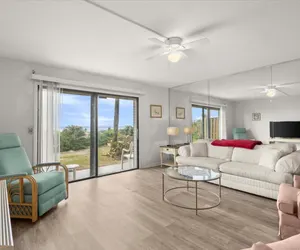 Photo 2 - Green Palms Oceanfront 2 Bed Townhouse