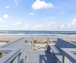 Photo 5 - The Tipsy Turtle Direct Oceanfront