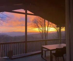 Photo 3 - Hot Tub • Firepit • Views • Deck • Dog Friendly