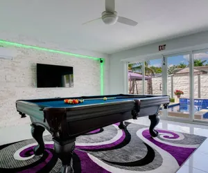 Photo 3 - Hollywood Home w/ Pool, Jacuzzi, BBQ, & Pool Table