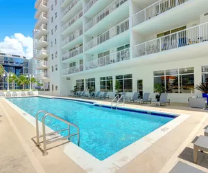 Photo 2 - Airbnb-friendly + Balcony Brickell Condo w/parking