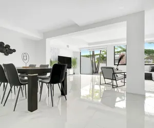 Photo 5 - Stunning 4-BD Duplex+Parking+Close to Coral Gables