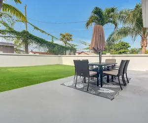 Photo 2 - Stunning 4-BD Duplex+Parking+Close to Coral Gables