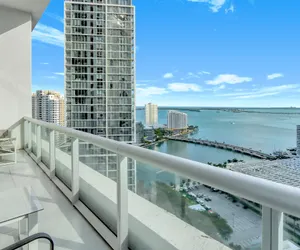 Photo 4 - 28th Floor Icon Brickell Oasis with City Views