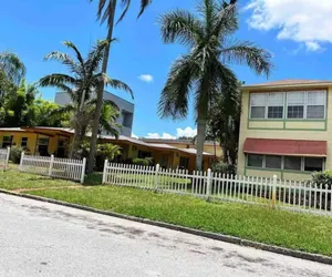 Photo 3 - 236C) 2BR Apt at Crescent Lake!