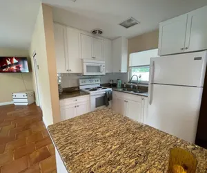 Photo 4 - 236C) 2BR Apt at Crescent Lake!