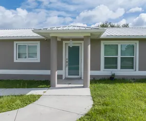 Photo 2 - 361) Villa Varges - Be Our Guest!