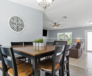 Photo 3 - 361) Villa Varges - Be Our Guest!