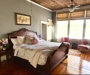 Photo 2 - 499D Virginia Suite with one King bed