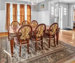 Photo 4 - 111) Downtown Norfolk | Plenty of Parking | 7 beds