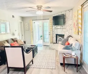 Photo 4 - Fantastic home located in Lexington KY.