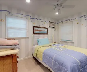 Photo 2 - 572b) Cozy 1 bedroom pool house