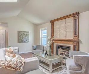 Photo 5 - Beautiful home in Campbell CA!