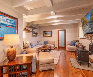 Photo 2 - Spacious 4BDR w 2 Living Rooms Walk to Private Beach for HOA