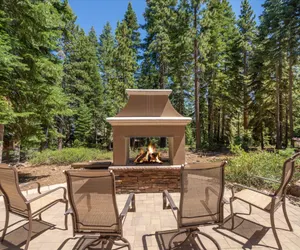 Photo 3 - Central family cabin private hot-tub & fire-pit