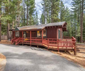 Photo 4 - Central, Pet-Friendly Cabin w Fenced-In Yard