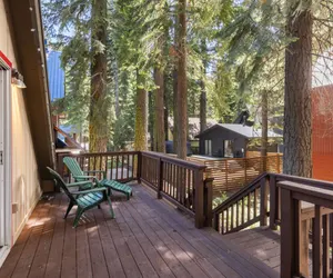 Photo 3 - Cozy Clean Cabin for Families or Groups by Donner Lake's West End