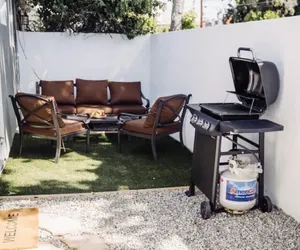 Photo 2 - Remodeled 2BR Home w/ Patio NoHo Arts District p14