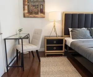 Photo 3 - Tranquil 2BR Home in Beautiful Neighborhood (P24)