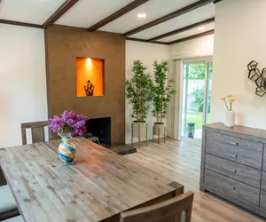Photo 5 - UPSCALE & UPGRADED BEAUTIFUL SPACIOUS 3BR HOUSE in ENCINO, FULLY RENOVATED with GARAGE & HUGE FENCED YARD/PATIO AT END OF CUL-DE-SAC p84