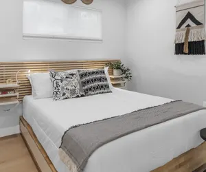 Photo 5 - 3BR HOUSE FULLY RENOVATED 2025: FENCED YARD/PATIO & CARPORT in NOHO ARTS DISTRICT p85