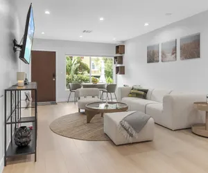 Photo 2 - 3BR HOUSE FULLY RENOVATED 2025: FENCED YARD/PATIO & CARPORT in NOHO ARTS DISTRICT p85