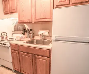 Photo 4 - THE Plush Place #2 - Steps to OSU Medical Center.