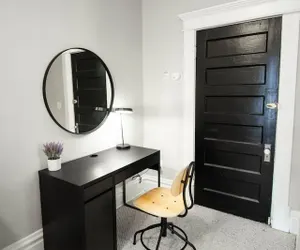 Photo 4 - Village Retreat - Free Parking Available!